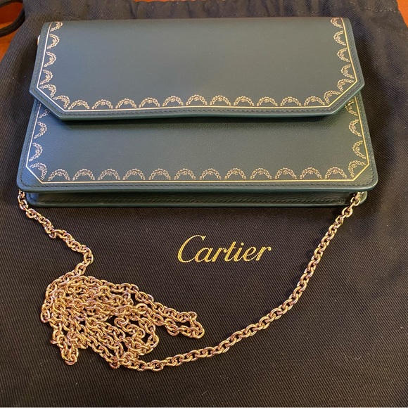 New Authentic Cartier Guirlande Shoulder Bag, Gold Chain. - Picture 7 of 8